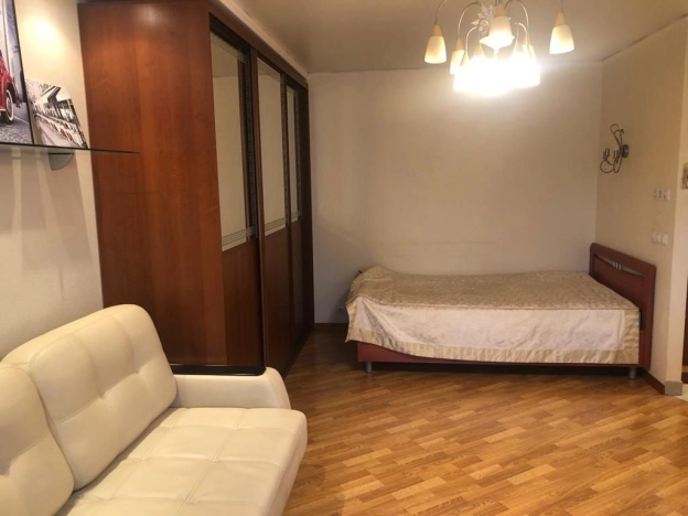 Купить квартиру в Москве. Вариант № 8435182, 2, площадь -  квм, цена 13200000 рублей