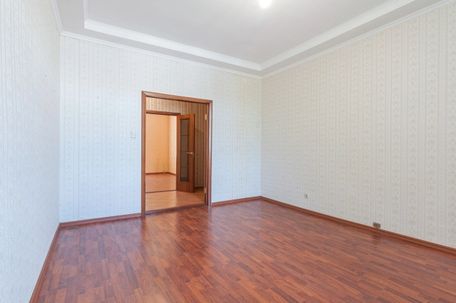 . Вариант № 250398, 18, площадь - 70 квм, цена 6990000 рублей