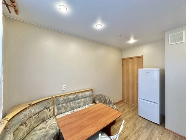 Купить однокомнатную квартиру в Санкт-Петербурге. Вариант № 9774115, 8, площадь -  квм, цена 7450000 рублей