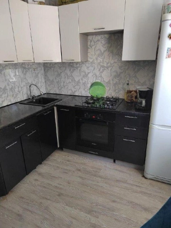 Купить двухкомнатную квартиру на улице Линейная в Новосибирской области. Вариант № 9146768, 0, площадь -  квм, цена 4300000 рублей