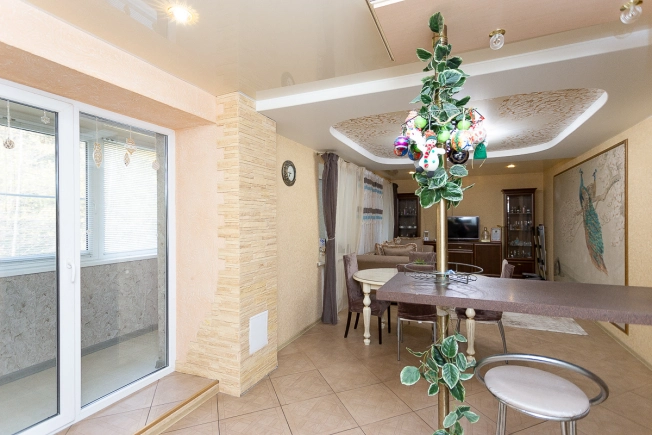 Купить квартиру на улице Михалькова в Владимире. Вариант № 6170648, 37, площадь -  квм, цена 10700000 рублей