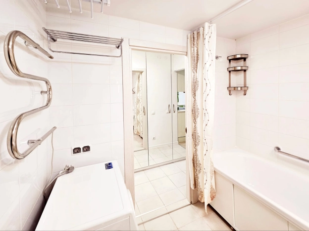 Купить квартиру в Москве. Вариант № 8328580, 3, площадь -  квм, цена 9999990 рублей