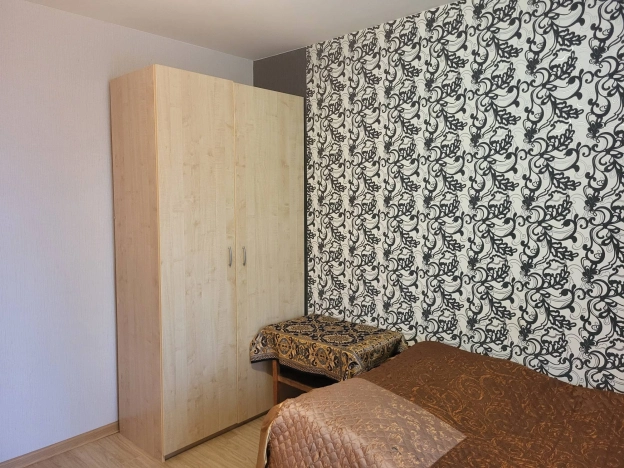 Купить трехкомнатную квартиру на улице Молодёжная в Владимирской области. Вариант № 7882787, 8, площадь -  квм, цена 2840000 рублей