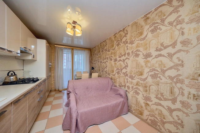 Купить квартиру на вторичке в районе Октябрьский в Рязани. Вариант № 2541125, 3, площадь -  квм, цена 5700000 рублей