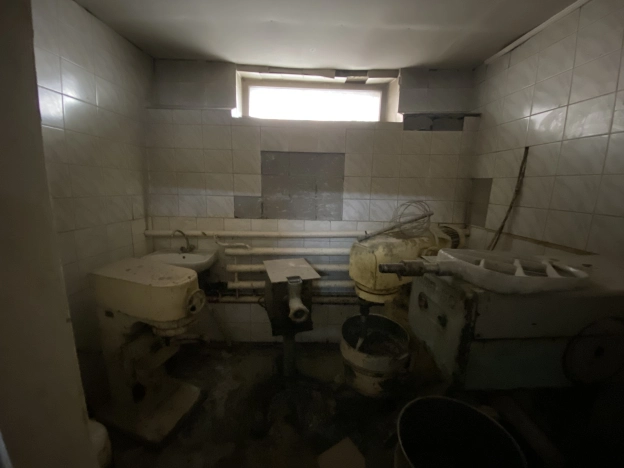 Купить здания в Бийске. Вариант № 23404, 9, площадь - квм, цена 9000000 рублей