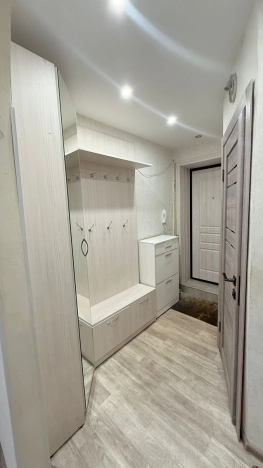 Купить трехкомнатную квартиру в Микрорайоне 8-й, Элиста в Элисте. Вариант № 8869992, 3, площадь -  квм, цена 6400000 рублей