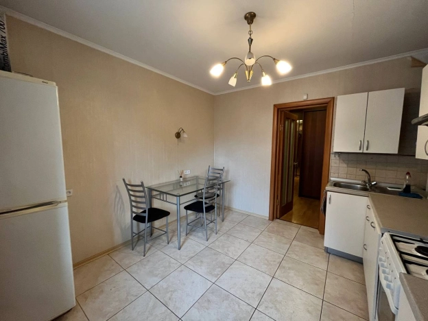 Купить двухкомнатную квартиру в Ленинградской области. Вариант № 7661552, 3, площадь -  квм, цена 7990000 рублей