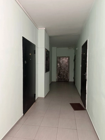 Купить трехкомнатную квартиру в Новосибирске. Вариант № 9191329, 20, площадь -  квм, цена 12800000 рублей