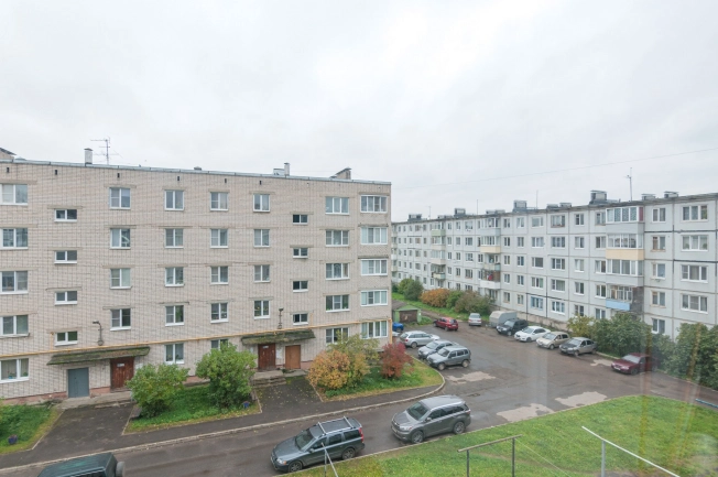 Купить квартиру в Вологодской области. Вариант № 7583070, 26, площадь -  квм, цена 1900000 рублей