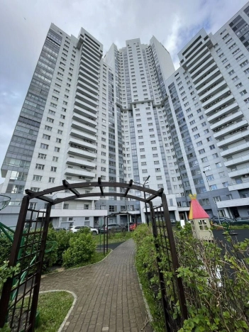 Купить квартиру в районе Нагатино-Садовники в Москве. Вариант № 1401649, 9, площадь - квм, цена 35000000.0000 рублей