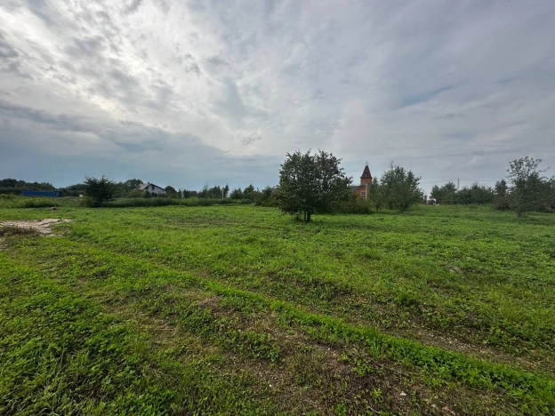 Купить земельный участок на улице Заозёрный проезд в Калининграде. Вариант № 3651259, 2, площадь -  квм, цена 2700000 рублей