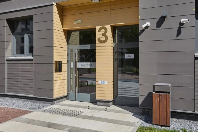 Купить трехкомнатную квартиру в районе Приморский в Санкт-Петербурге. Вариант № 741845, 24, площадь -  квм, цена 36900000 рублей