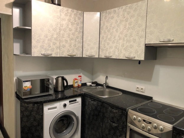 Купить многокомнатную квартиру в Тюменской области. Вариант № 1422, 0, площадь -  квм, цена 5500000 рублей