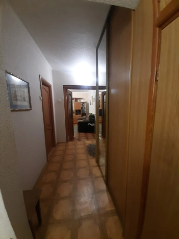 Снять квартиру в Тобольске. Вариант № 10332171, 8, площадь -  квм, цена 45000 рублей