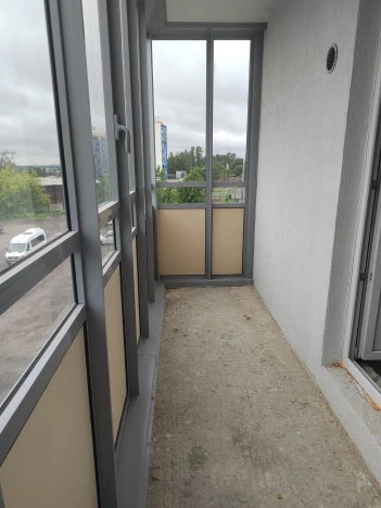 Купить трехкомнатную квартиру у метро Горьковская в Санкт-Петербурге. Вариант № 56384, 15, площадь -  квм, цена 7950000 рублей