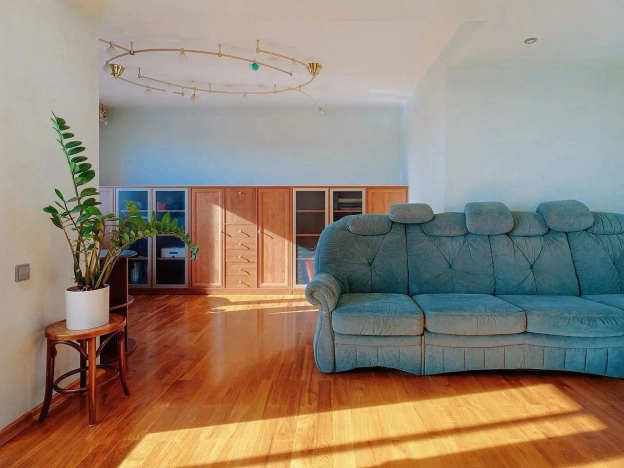 Купить четырехкомнатную квартиру у метро Тушинская в Москве. Вариант № 8474438, 15, площадь -  квм, цена 30500000 рублей