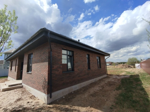 Купить дом в Москве. Вариант № 10272220, 1, площадь -  квм, цена 12400000 рублей