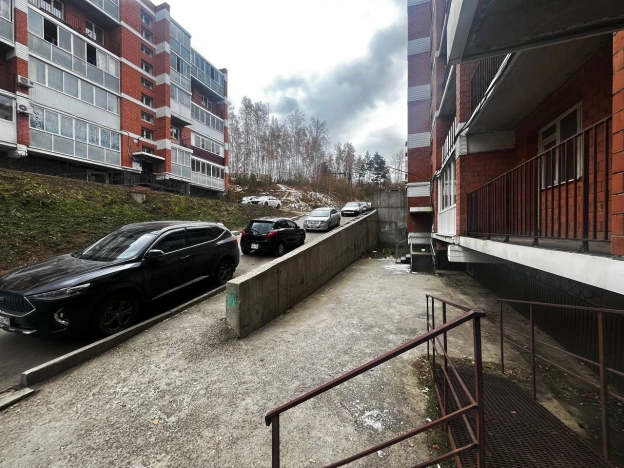 Купить квартиру на улице Горького в Иркутске. Вариант № 8269472, 22, площадь -  квм, цена 4350000 рублей