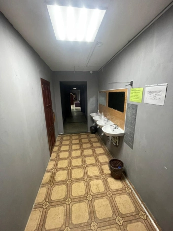 Снять коммерческую недвижимость в Тобольске. Вариант № 11640, 3, площадь -  квм, цена 128000 рублей