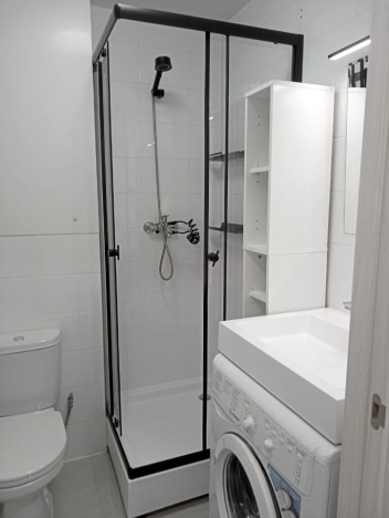 Купить квартиру в Москве. Вариант № 8303372, 8, площадь -  квм, цена 10300000 рублей