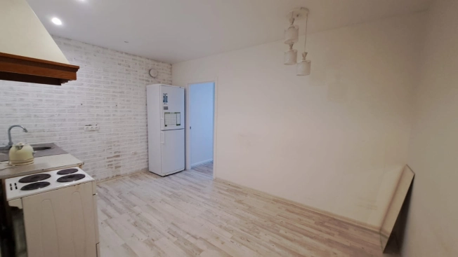 Купить квартиру на улице Плющихинская в Новосибирске. Вариант № 20683, 8, площадь -  квм, цена 4150000 рублей