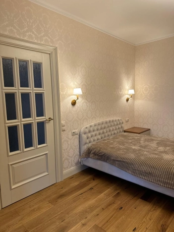 Купить однокомнатную квартиру в Одинцове. Вариант № 9119831, 7, площадь -  квм, цена 12100000 рублей