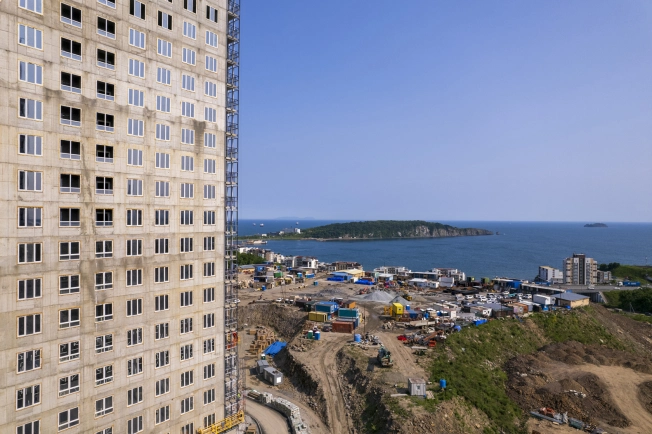 Купить двухкомнатную квартиру в Приморском крае. Вариант № 4119718, 8, площадь -  квм, цена 14843130 рублей