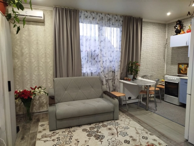 Купить Студию на вторичке в Новороссийске. Вариант № 41598, 0, площадь -  квм, цена 3690000 рублей