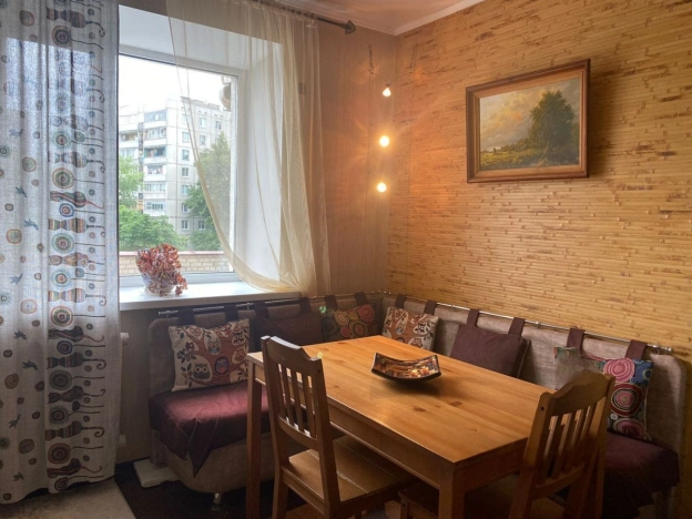 Купить квартиру на улице Химиков в Тульской области. Вариант № 10024639, 10, площадь -  квм, цена 7650000 рублей