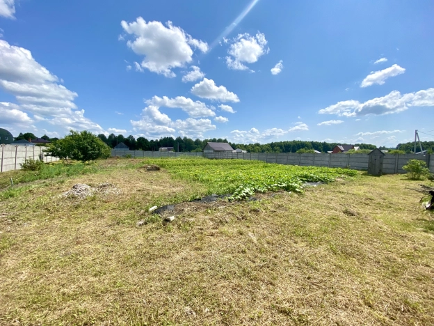 Купить земельный участок в Брянской области. Вариант № 11060, 0, площадь - квм, цена 2500000 рублей