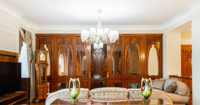 Купить квартиру в Москве. Вариант № 9222042, 9, площадь -  квм, цена 150000000 рублей