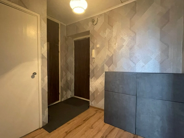 Купить квартиру в Москве. Вариант № 9882777, 11, площадь -  квм, цена 18100000 рублей