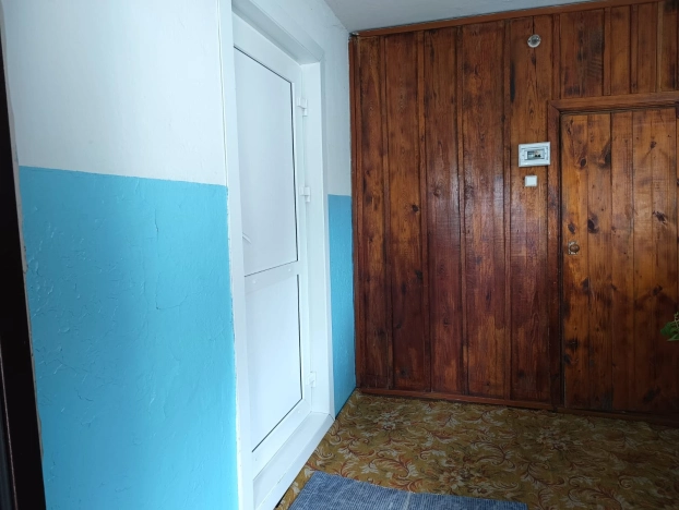 Купить трехкомнатную квартиру на улице Ленина в Бердске. Вариант № 35490, 6, площадь -  квм, цена 3724000 рублей