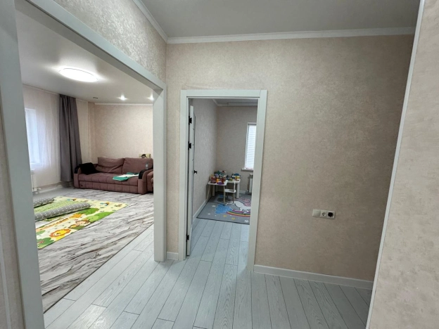 Купить дом на улице Мечникова в Элисте. Вариант № 20740, 6, площадь -  квм, цена 8650000 рублей