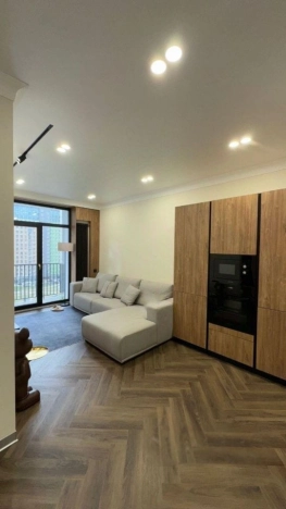 Купить квартиру в Москве. Вариант № 10370328, 18, площадь -  квм, цена 22000000 рублей