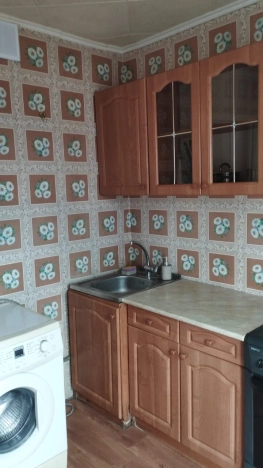 Купить однокомнатную квартиру в Приморском крае. Вариант № 31432, 7, площадь -  квм, цена 1400000 рублей