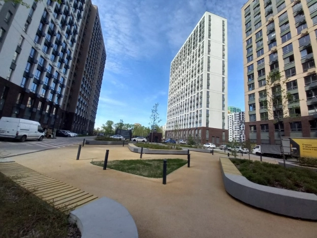 Купить квартиру в Москве. Вариант № 9912164, 7, площадь -  квм, цена 14390000 рублей