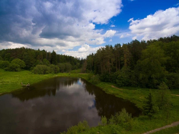Купить дом в Москве. Вариант № 9238734, 4, площадь - квм, цена 13500000 рублей