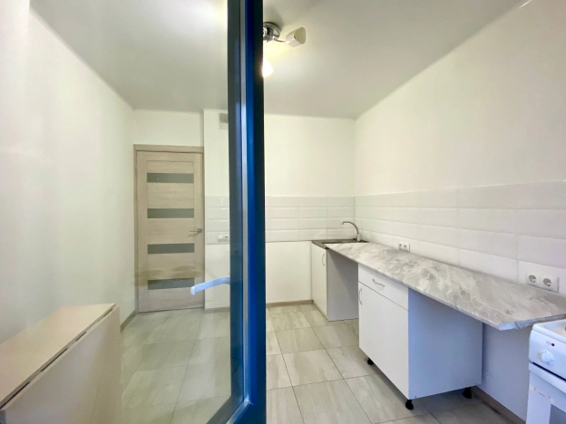 Купить квартиру в Москве. Вариант № 10439549, 14, площадь -  квм, цена 15490000 рублей