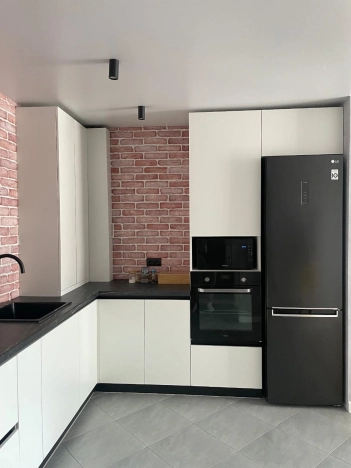 Снять однокомнатную квартиру на улице Стройкова в Рязани. Вариант № 10987940, 3, площадь - квм, цена 27000 рублей