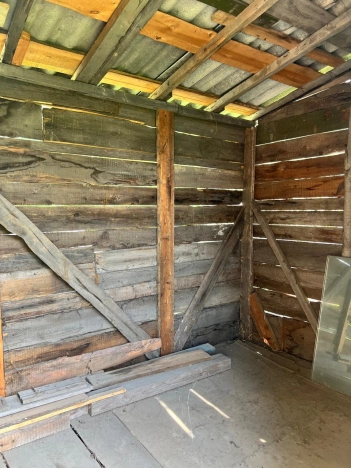 Купить дачу в районе Калининский в Новосибирске. Вариант № 52969, 27, площадь -  квм, цена 1500000 рублей