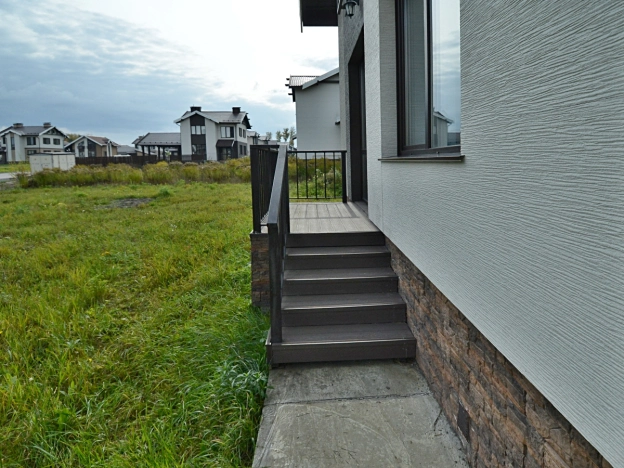 Купить дом в районе Заельцовский в Новосибирске. Вариант № 5253937, 37, площадь -  квм, цена 27000000 рублей