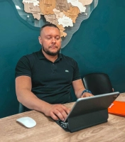 Дмитриев Максим