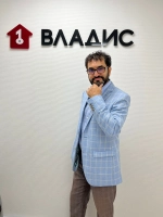 Михайлов Рафаил