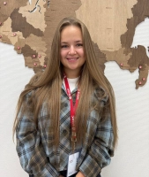 Комарова Юлия